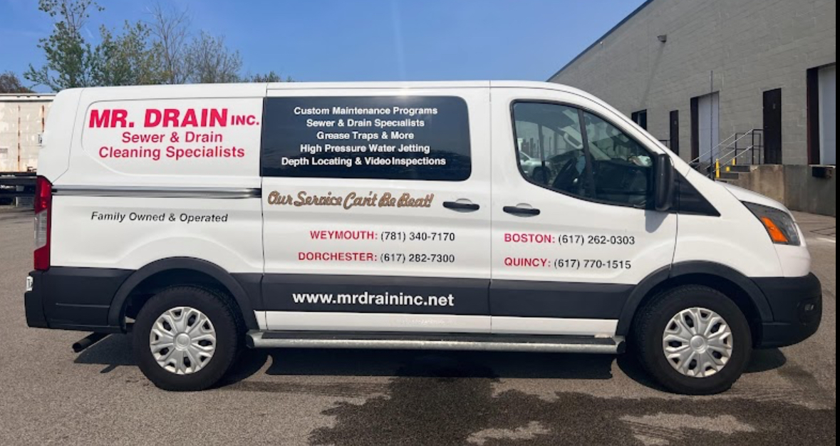 Mr. Drain Inc equipment and team